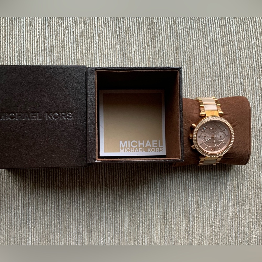 Women's Chronograph Parker Blush & Rose Gold-Tone Stainless Steel Watch 39mm - Picture 7 of 9